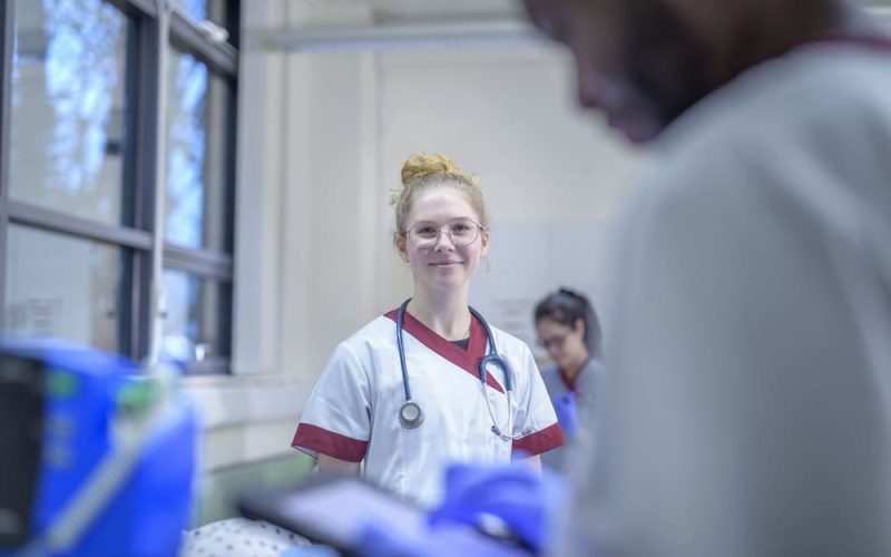 Dónde estudiar Medicina y Cirugía en David, Panamá con calidad